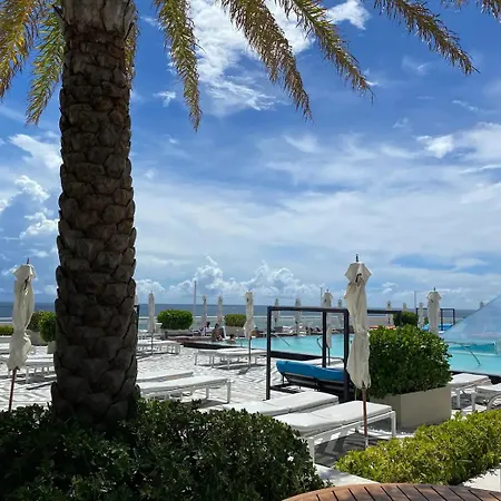 Oneluxstay At W Residences